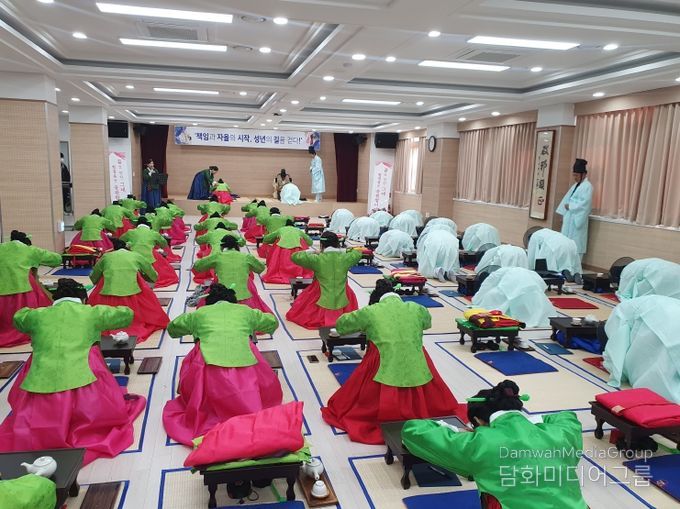 고3 대상 ‘찾아가는 성년예비학교’ 운영
