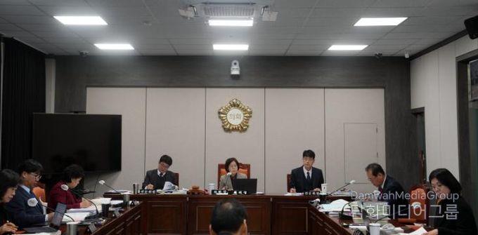 태백시의회, 제288회 제2차 정례회 제2차 행정사무감사특별위원회 실시