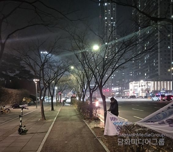 연수구, ‘집회 없는 현수막’ 야간 현장 점검으로 일제 정비