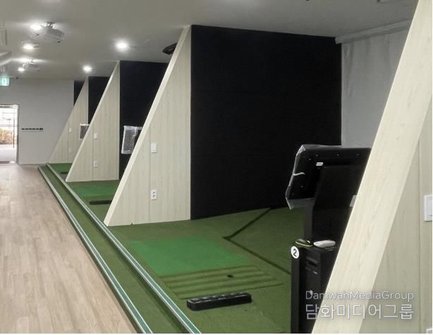 충무스포츠센터 스크린 파크골프장