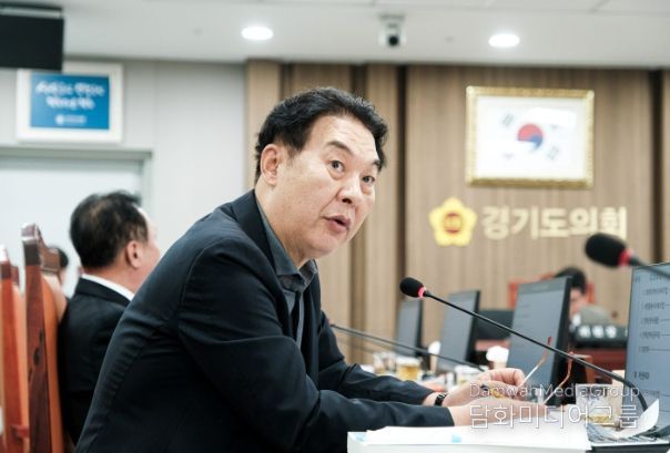 경기도의회 강웅철 의원