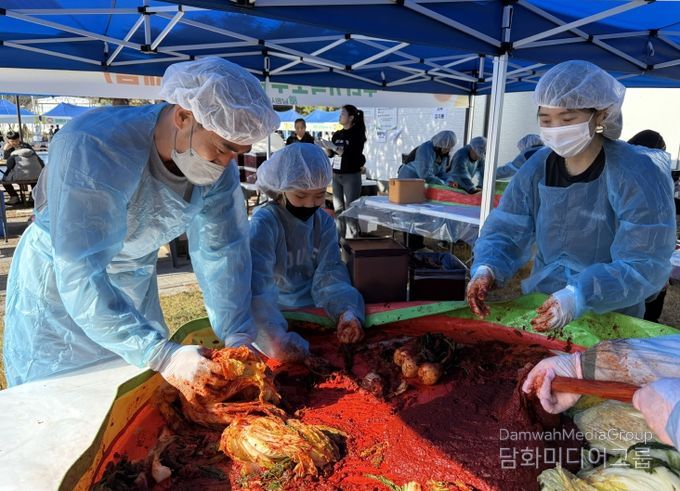 남원시청소년문화의집 가족체험프로그램‘우리 가족 김~치’성황리 운영