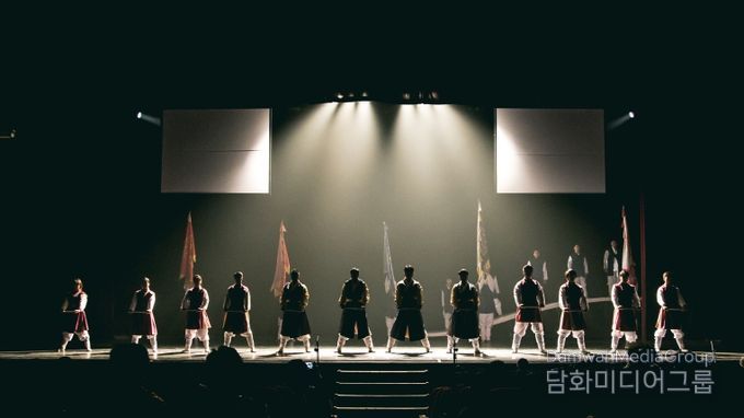 전통과 현대를 품은 택견 송년기획공연 개최(24년 송년기획공연 '사신의 기' 사진)