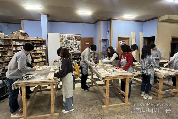 김천시학교밖청소년지원센터, 자원봉사자 대상 ‘마음 힐링 프로그램’ 운영