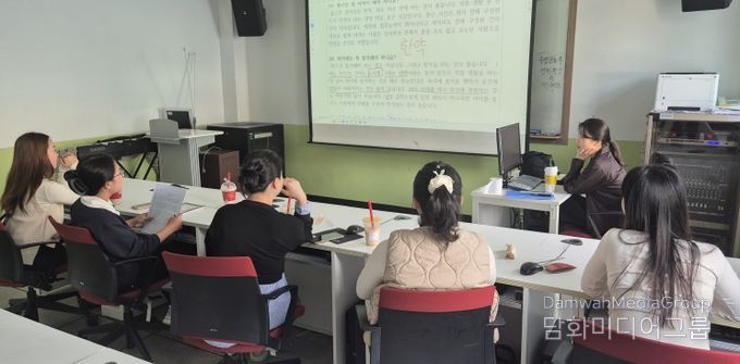 금산군가족센터 결혼이민자 한국어 교육 모습