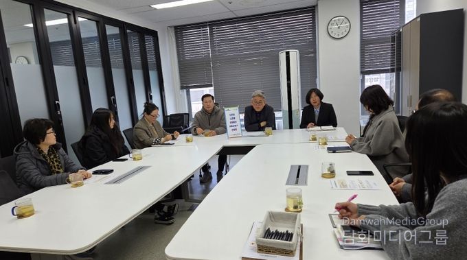 충청북도사회서비스원, ‘2025년 사회복지시설 안전점검 지원사업’ 관련 안전 물품 전달식 개최