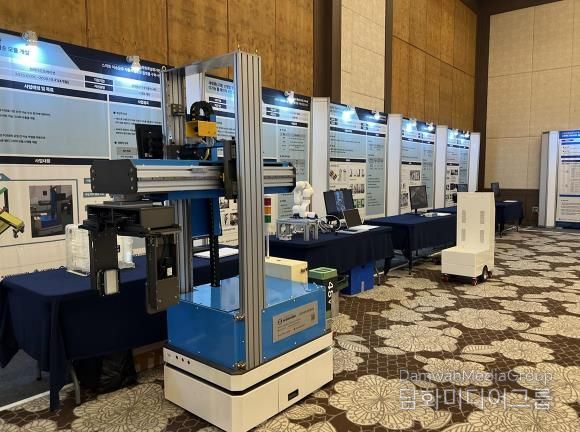 성과보고회 사진