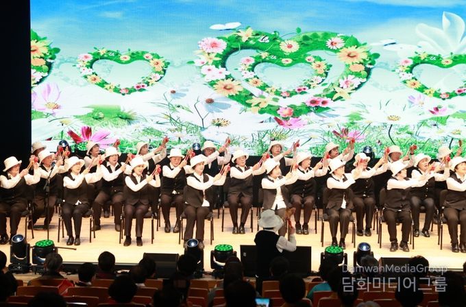 복지관 작품발표회 성황리 마무리