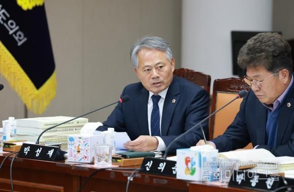 박성재 전라남도의원, 전남도교육청 스마트기기 보급 패러다임 전환 촉구