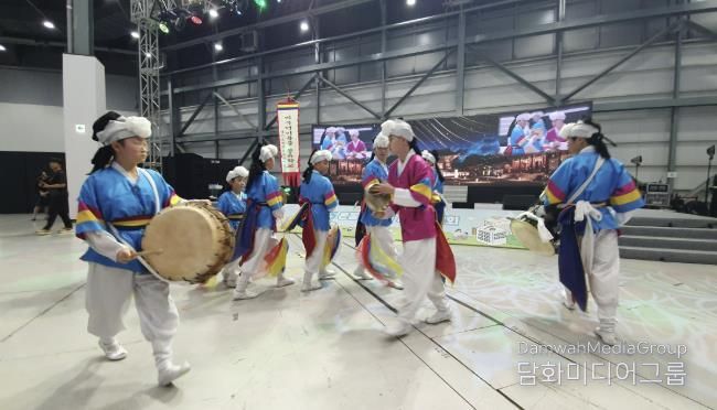안성교육지원청 안성맞춤 바우덕이풍물 공유학교, 온동네 교육기부 박람회 초청 공연 펼쳐
