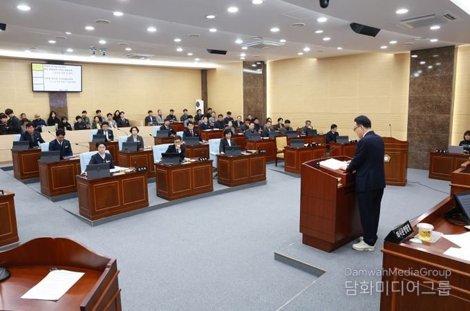 제277회 제2차 정례회 제2차 본회의(의회 본회의장)