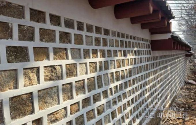 종묘 동측 외곽 담장 공사 후