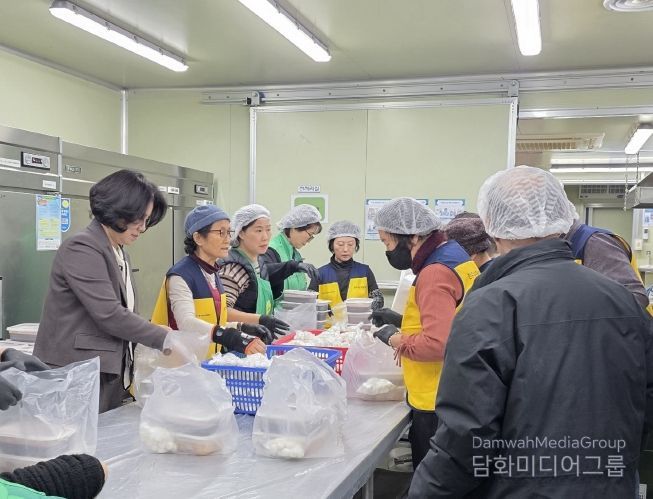 전주시 지역사회보장협의체 동 연합회, 동지 팥죽 온정 나눔