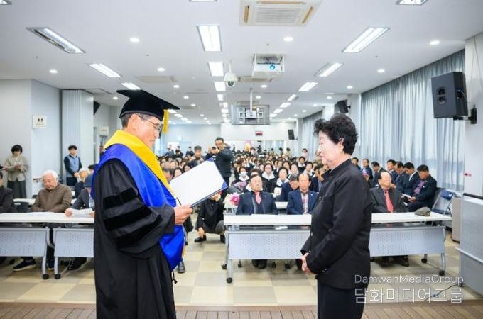대한노인회 남해군지회 부설노인대학 제24기 수료식 개최