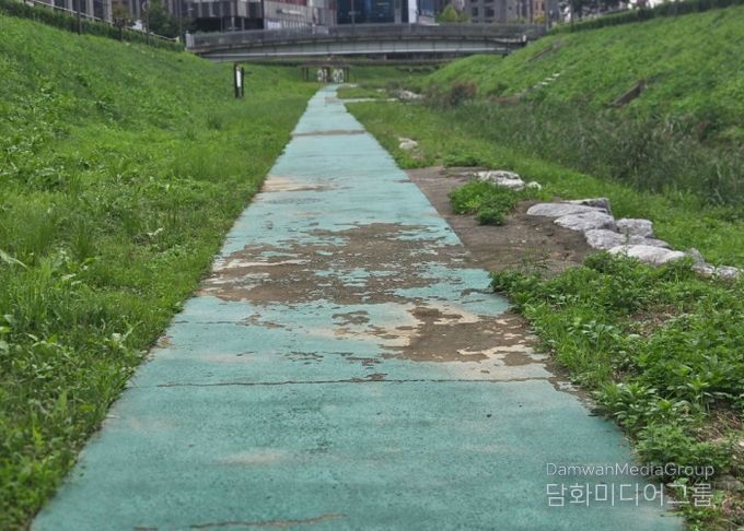 갈매천 산책로 사진자료(현재).