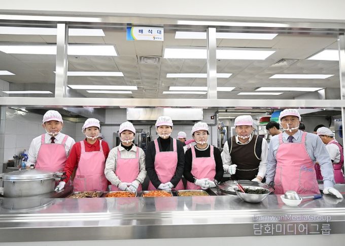 연천군의회, 2026년 새해 출발… 시무식과 나눔 봉사로 의정활동 개시