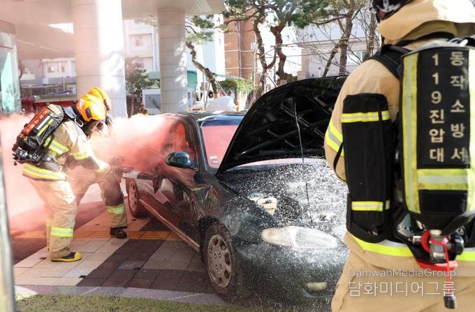 지난해 10월, 동작구청 신청사에서 안전한국훈련이 진행되고 있는 모습