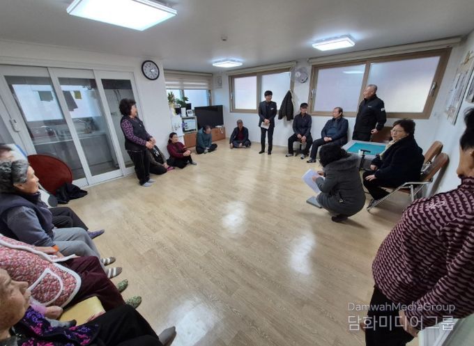 대월면, 병오년 새해맞이 경로당 방문