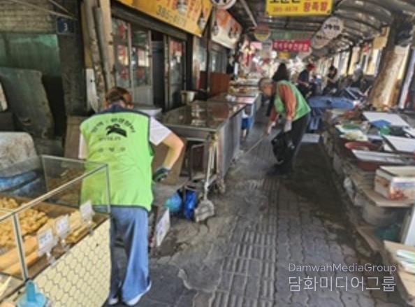 지역공동체 일자리사업 참여자 환경정비 모습