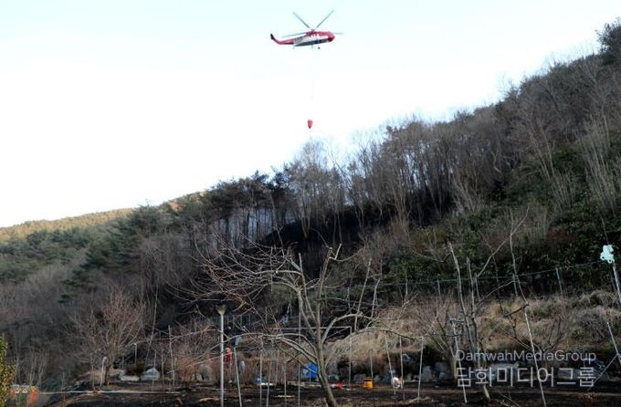 산불 진화 모습(헬기)
