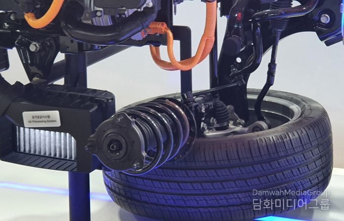 (주)니즈픽스(개발_자동차 방진부품 인슐레이터 브라켓 체결 기술)