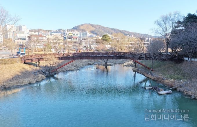 순천시 조례호수공원 목교