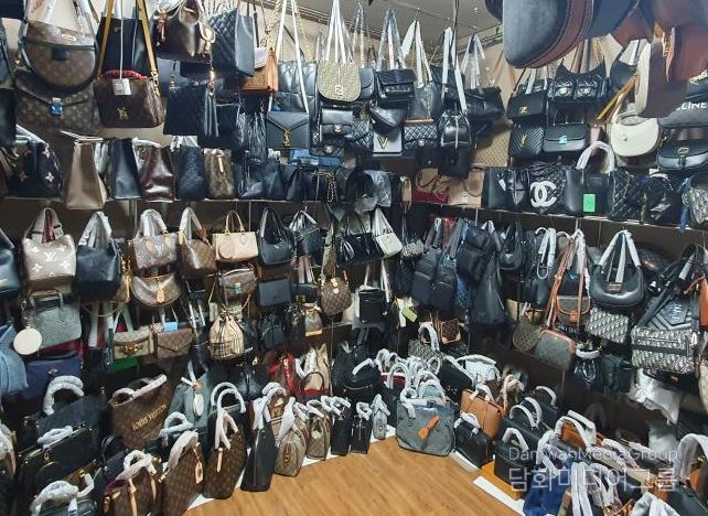 위조상품 비밀창고