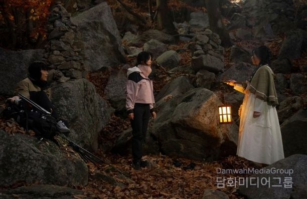 SBS 금토드라마 <오늘부터 인간입니다만> 사진제공=스튜디오S, 빈지웍스, 모그필름