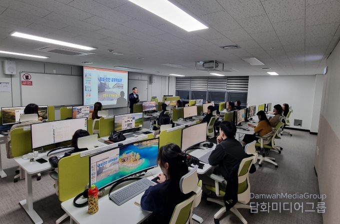 공유평생학습관 프로그램 사진(부동산경매)