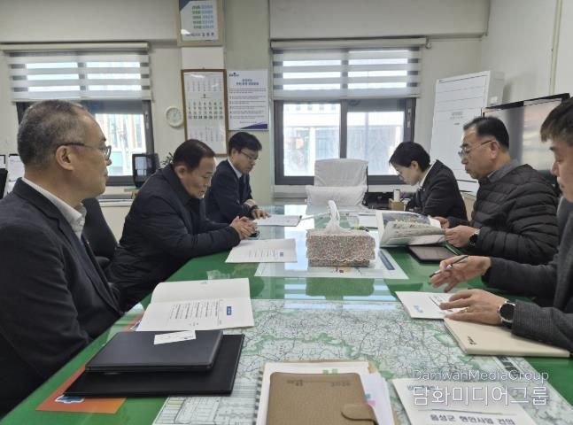 장기봉 음성군 부군수, 주요 현안사업 건의 위해 충북도 방문