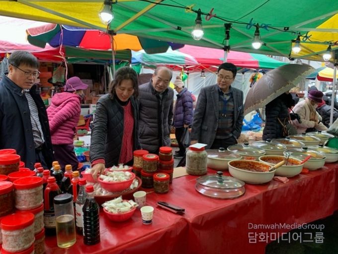 장흥 대덕읍, 설 명절 맞아 전통시장 장보기 행사