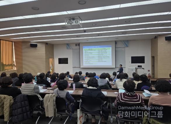충남교육청, 퇴직 예정 교육공무직원 대상 재취업 지원 서비스 교육 운영