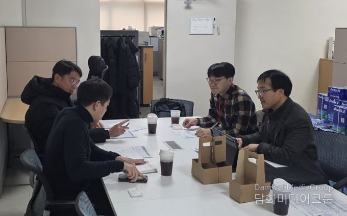 나주시가 지난 10일 산업통상부를 방문해 ‘고전력반도체 모듈 실증 인프라 구축 사업’을 위한 국비 지원을 건의했다.