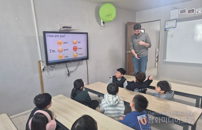 국제교육원, 영어 교육격차 해소 위한 '감동영어교실' 운영