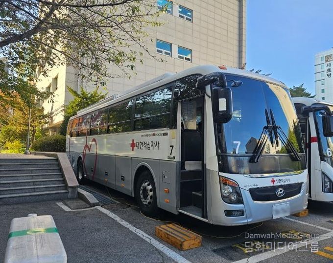 지난해 생명나눔 사랑의 헌혈 행사 진행하는 모습