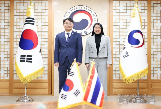 한-태국 국세청장회의(임광현 청장과 쿨라야 탄티테밋 청장)