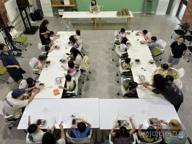 광양예술창고 시민 참여 체험 프로그램 나도예술가 운영 문화예술과(현장사진)