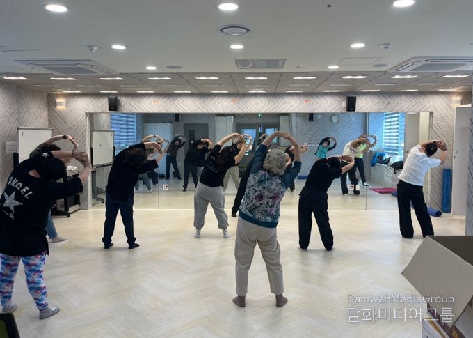 ‘뱃살 탈출 운동 교실’4월 1일부터 운영