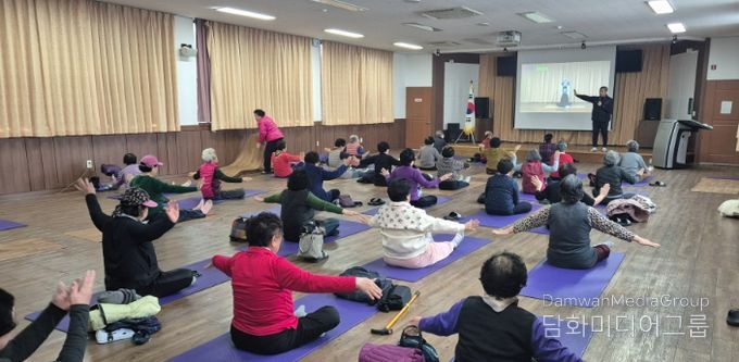 ‘굿모닝 만성질환 어르신 건강교실’ 운영