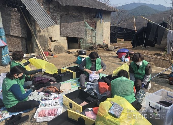 독거노인 가구 찾아 따뜻한 정리수납 봉사활동