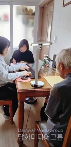 여순사건 희생자 유족 면담 사진