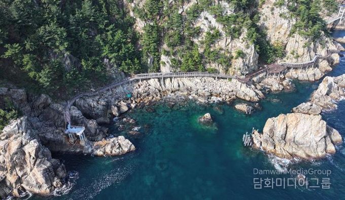 초곡 용굴촛대바위