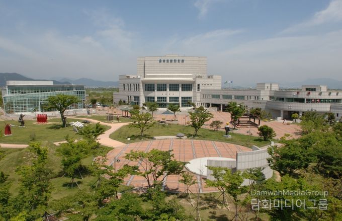 을숙도문화회관 전경