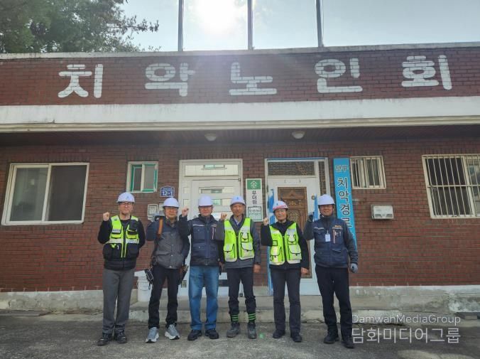 기동단 활동 사진