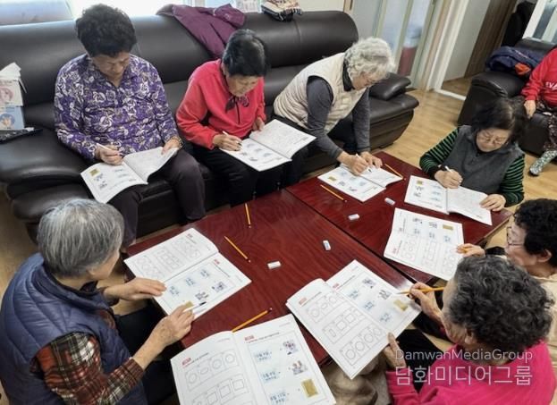 괴산군보건소 치매안심센터, 우리마을 인지저축 프로젝트 ‘기억해 봄’ 치매예방교실 운영 성황리 마무리