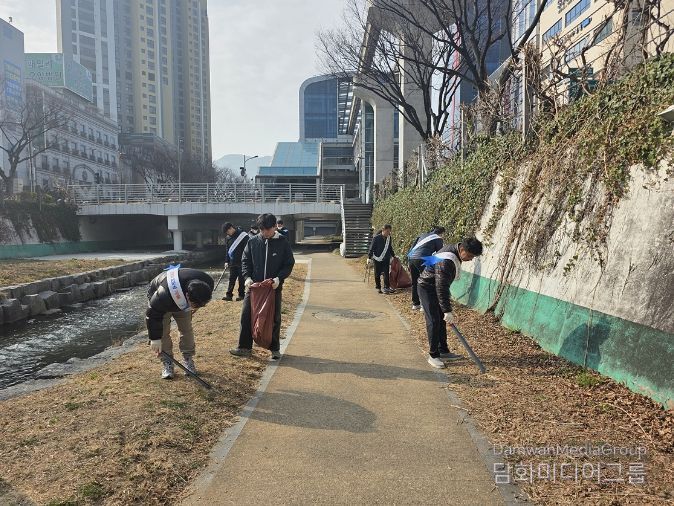 『세계 물의 날』맞이 범어천 일대 하천 정화활동