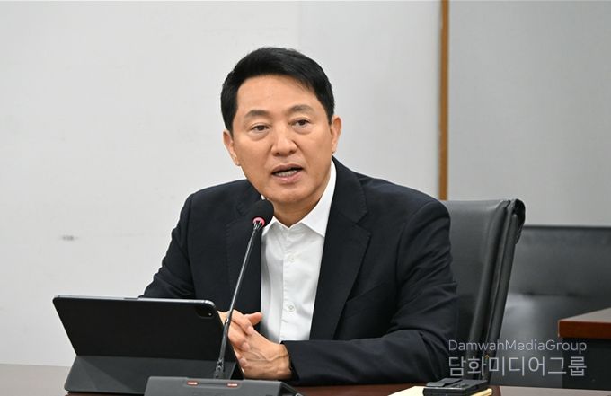 오세훈 서울시장이 23일 서울시청에서 열린 '중동 상황 대응 비상경제대책 현장 간담회'에서 발언하고 있다.