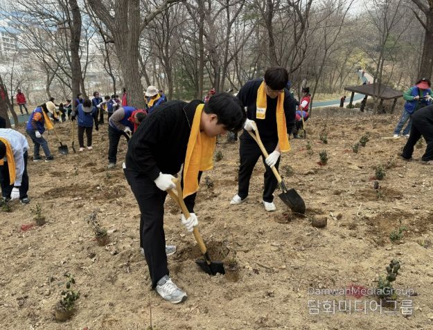 상주시 '제81회 식목일 기념 나무심기' 행사 개최
