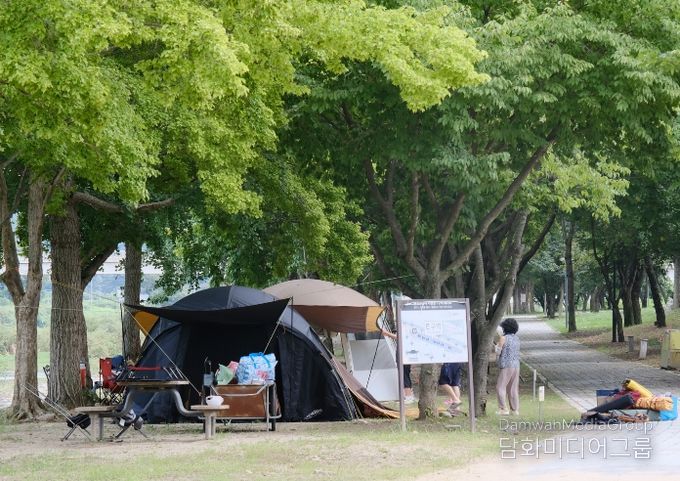 영동 송호관광지, 봄과 함께 오는 4월 3일 야영장 개장