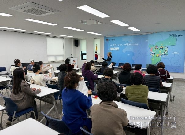 안성시 대덕면 주민자치회, 주민제안사업 '천연염색 원데이클래스' 성료